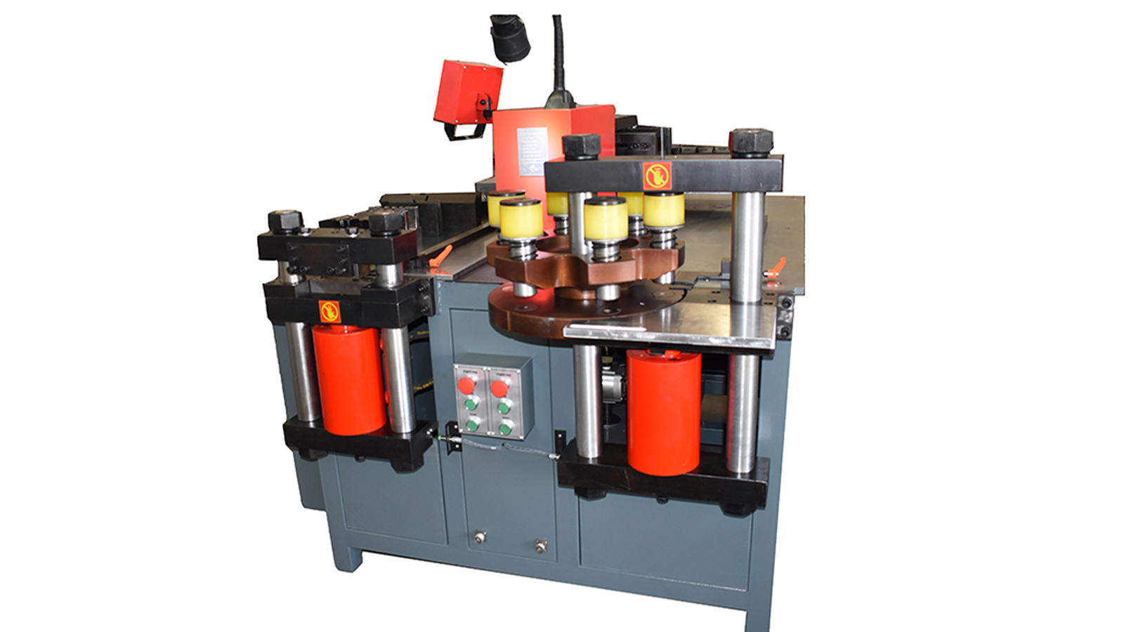 Máquina de procesamiento de barras colectoras CNC